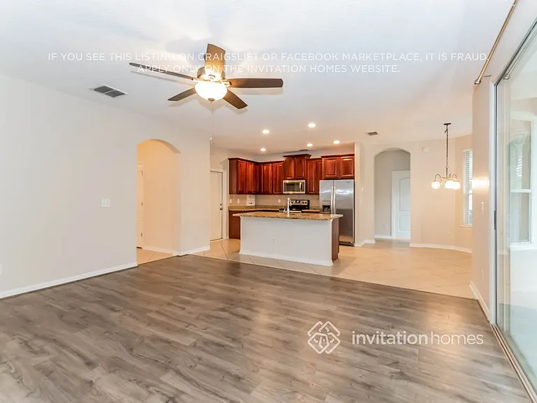 513 Millstone Dr — Photo 2