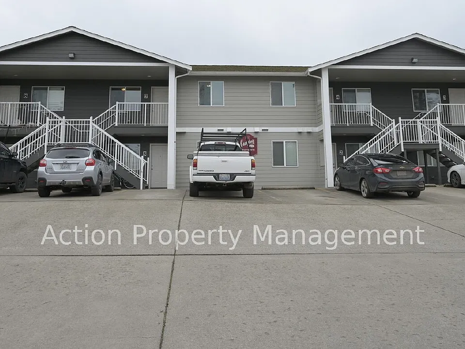 1312 Campbell Ave #4
