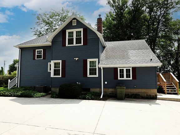 4th image of 873 P Ave