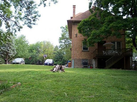 3rd image of 4734 Glenway Ave
