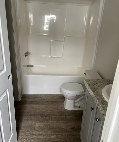 8 Cadillac Dr — Photo 8