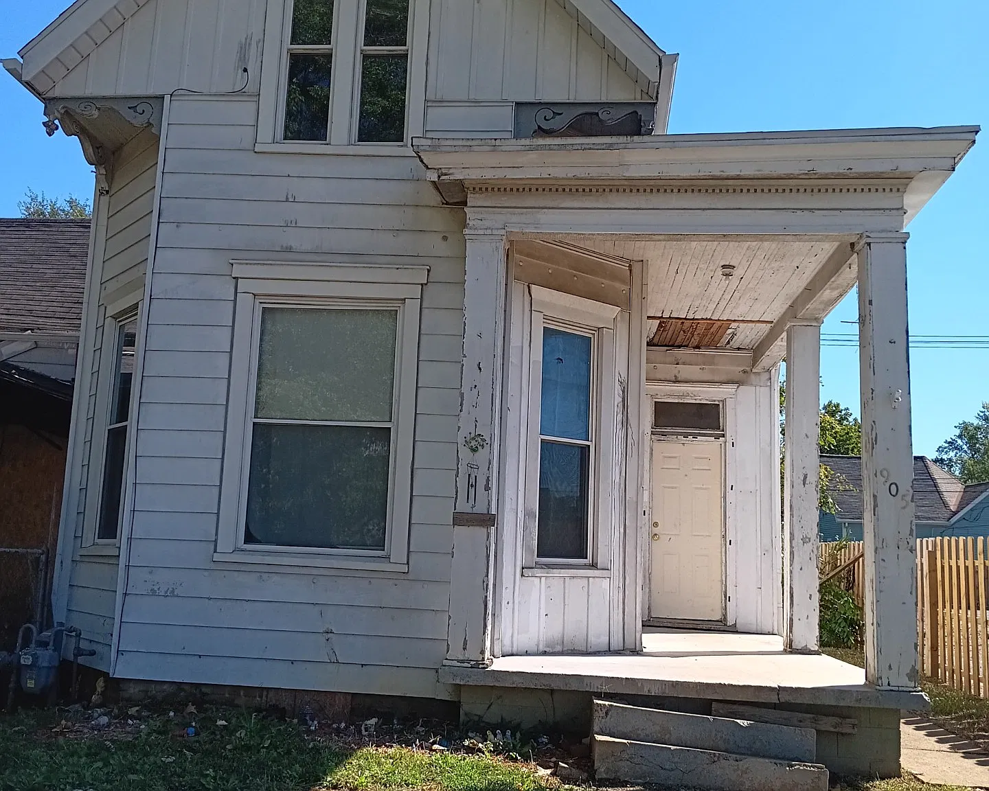 4 bed, 1700 sqft, $895 — Photo 2