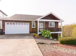 2133 Middle Fork Cir, Seaside, OR 97138