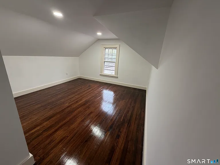 15 Central Ave — Photo 13