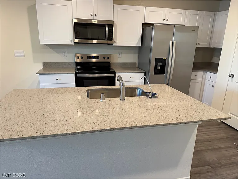 1912 Alouette Vista St — Photo 13