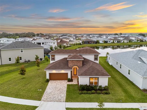 8612 Ivy Stark Blvd, Wesley Chapel, FL 33545