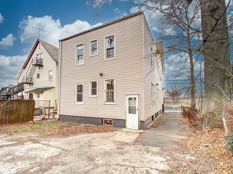 54 Speedway Ave #3 — Photo 15