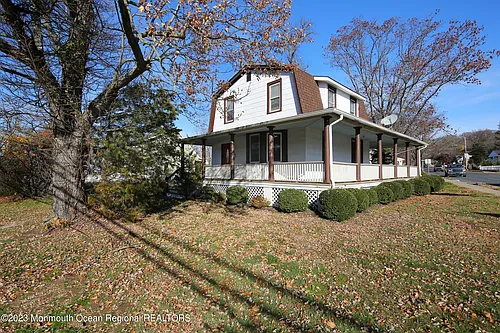 88 Memorial Pkwy Photo 1