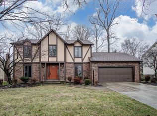 484 Howland Dr, Columbus, OH