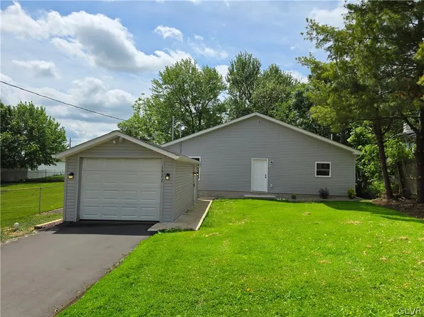 1522 Maumee Ave, Allentown, PA 18103