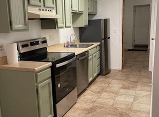 139 Lancaster St #BASEMENT, Albany, NY 12210