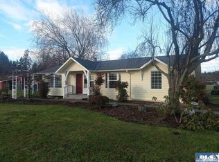 93 Country Ln, Sequim, WA 98382