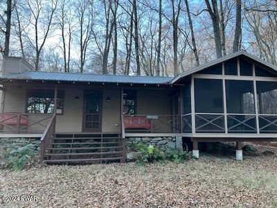 171 Park Ave, Greentown, PA, 18426