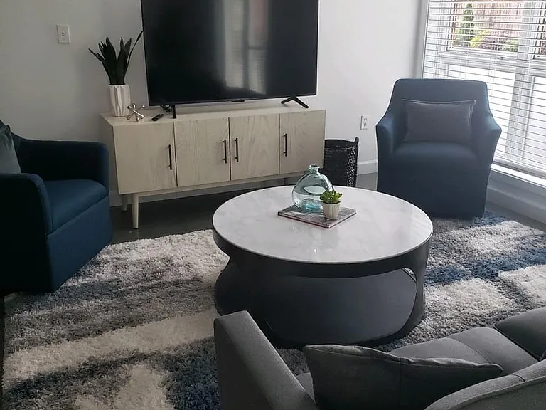 560 Dutch Valley Rd NE #2201 — Photo 5