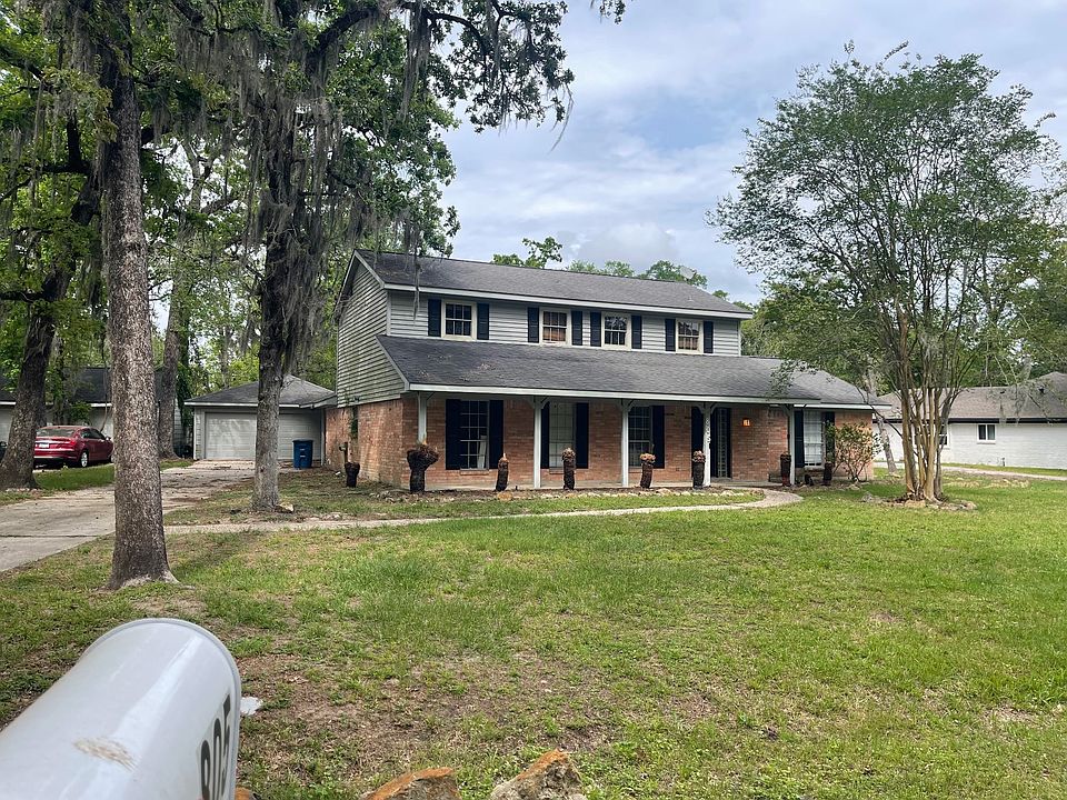 1st image of 805 Glen Hollow Dr