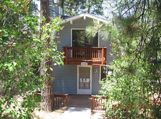 27052 Overlook Ln, Lake Arrowhead, CA 92352