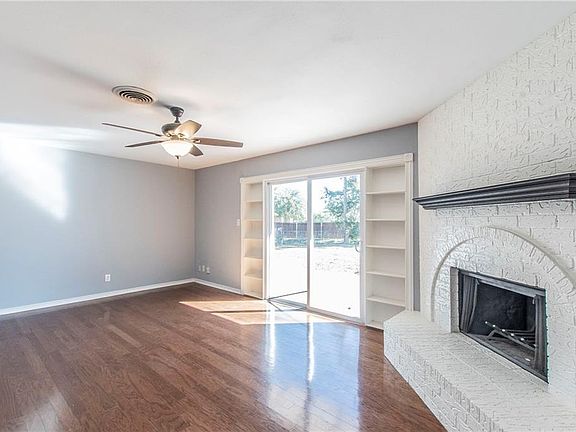 2nd image of 4017 Western Cir