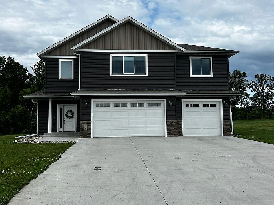 1st image of 1030 Village Ln