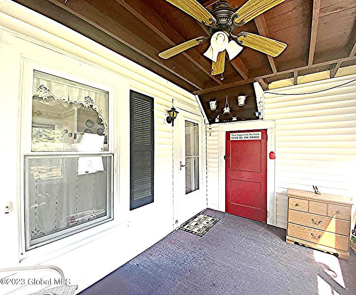 3rd image of 6 Ensign Pond Road