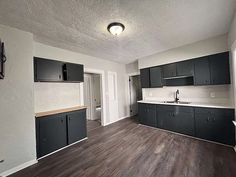 907 Rondel Rd — Photo 18