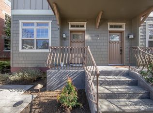 5011D Phinney Ave N, Seattle, WA 98103