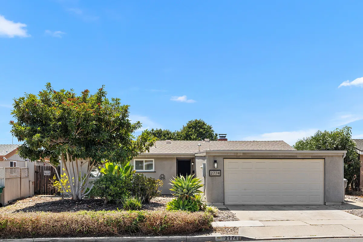 3 bed, 1150 sqft, $3,950 — Photo 1