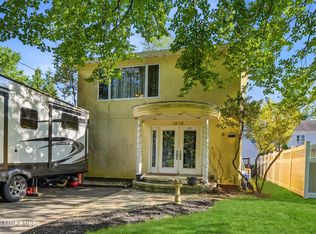 1012 Franklin Ave, Ocean, NJ 07712