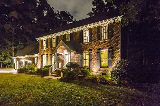 1st image of 817 Nichole Ln