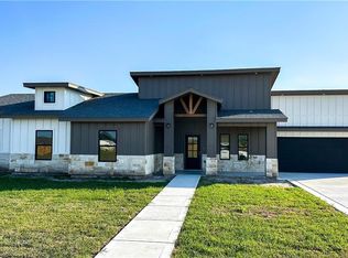 2701 Stone Oak Dr, Weslaco, TX 78599