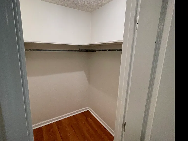 5529 Beth Ann Dr — Photo 10