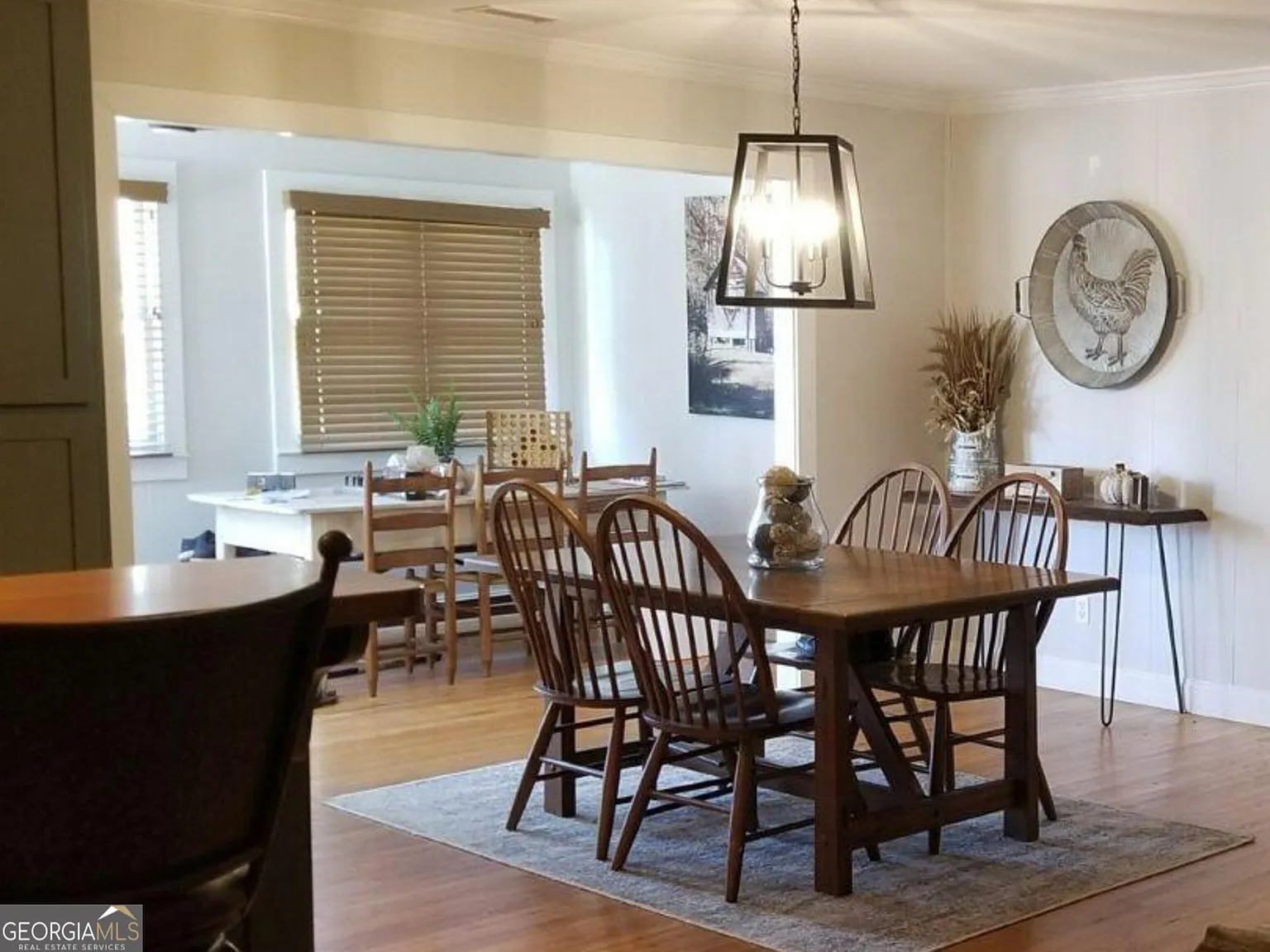 2 bed, 2.0 bath, 2100 sqft, $2,200 — Photo 4