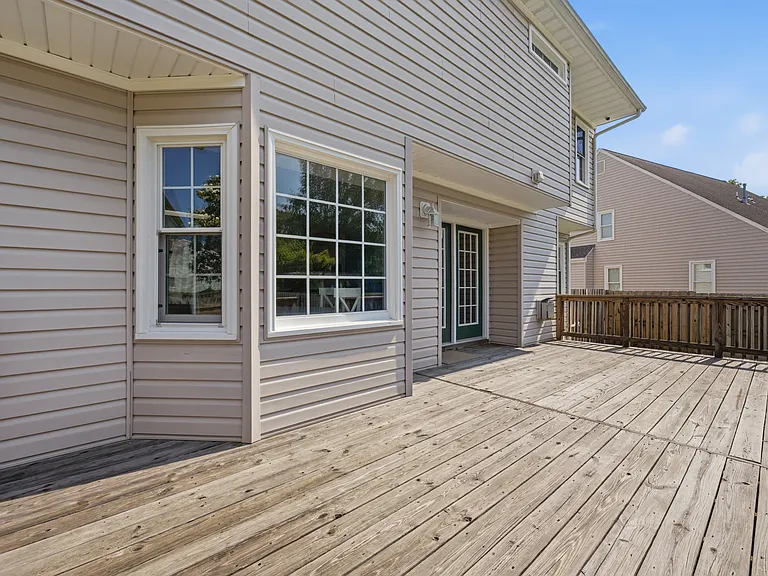 103 Jessica Dr — Photo 33