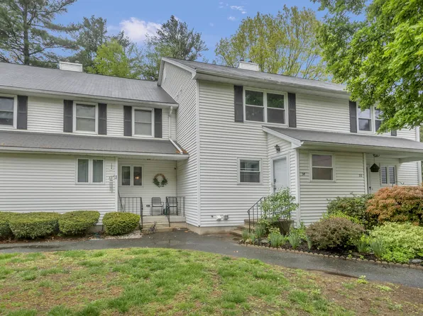 54 Oldefield Farms #54, Enfield, CT 06082