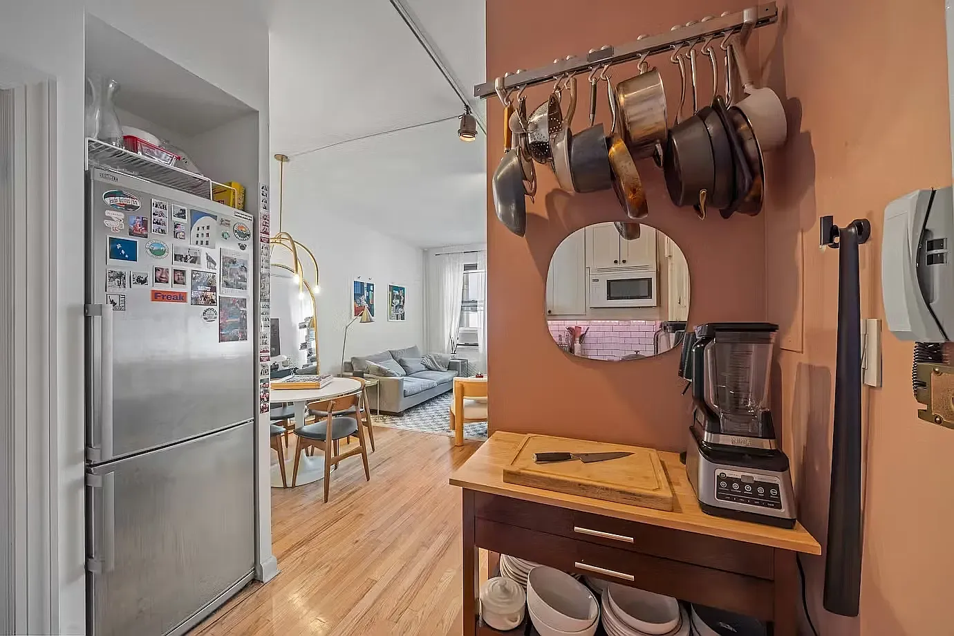 238 East 30th Street — Photo 2