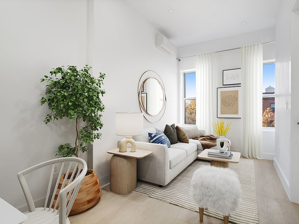 1st image of 621 Vanderbilt Ave #2A