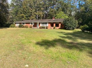 11 Welborn Rd, Laurel, MS 39443