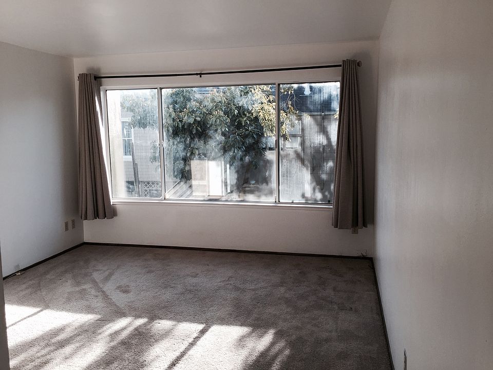 1st image of 304 Clement St