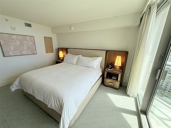 5th image of 223 Saratoga Rd #2118