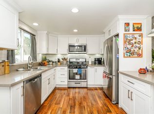 1078 Gentle Dr, Corona, CA 92878