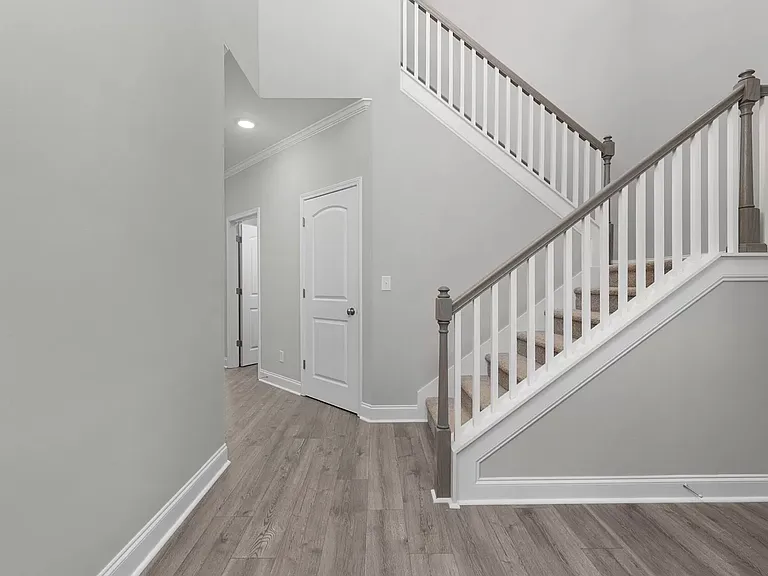 537 Oxbow Dr — Photo 8