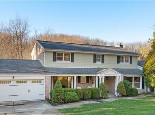 711 Woodland Dr, Pittsburgh, PA