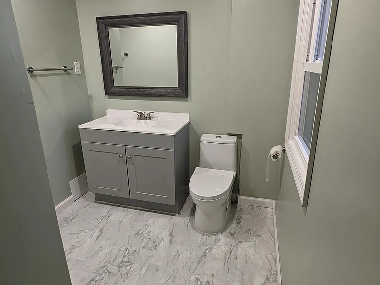 315 N Heller Ave — Photo 13