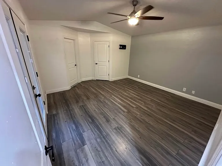 798 Pacific Circle Dr — Photo 20