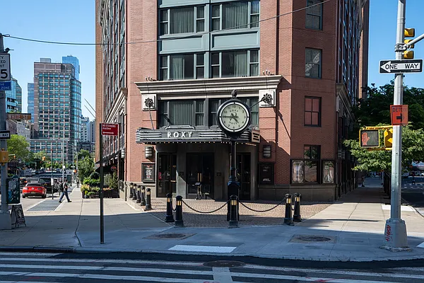 Rented by Keller Williams NYC | media 19