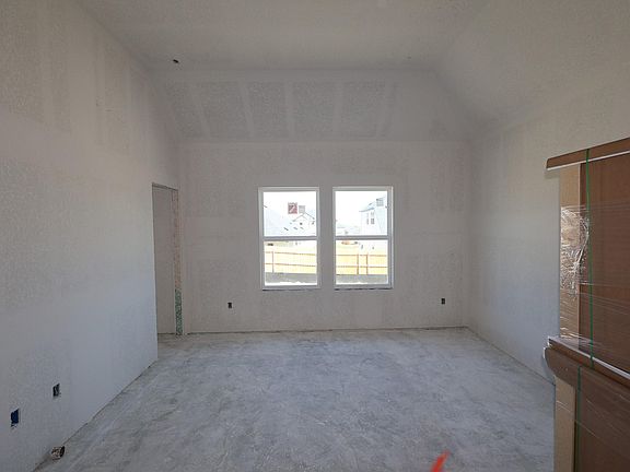 2nd image of 4508 Bridal Veil Dr