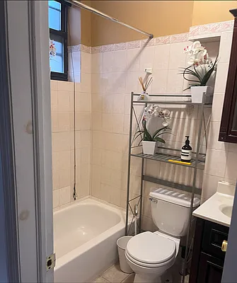 Rented by Highline Residential | media 31