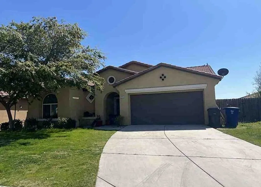 2315 Cobern St photo 1