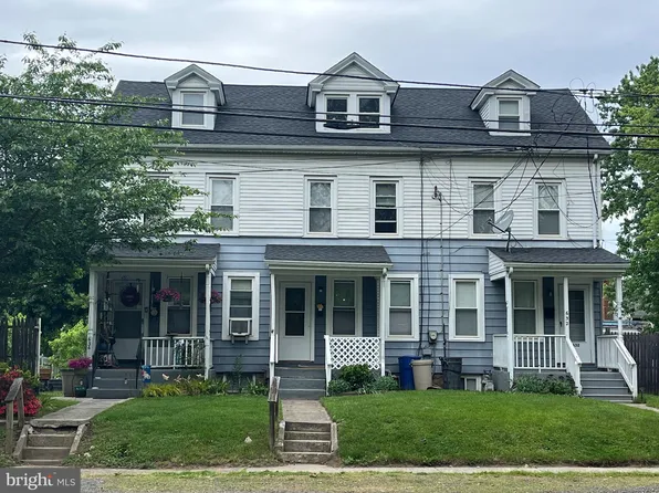 632-636 W Bridge St, Morrisville, PA 19067