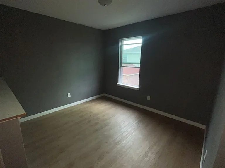 3303 Toledo Dr #D — Photo 12