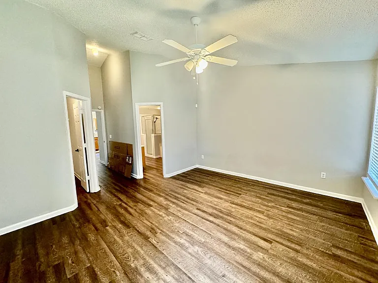 12295 Sumter Square Dr E — Photo 15